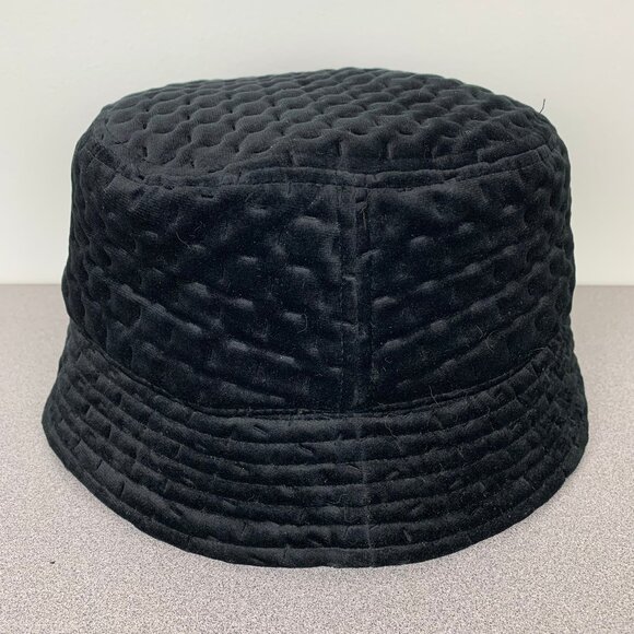 Kangol Dash Quilted Bin w/ Earflaps Black Bucket Hat